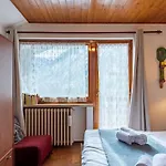 Dolonne - Happy Apartment Courmayeur
