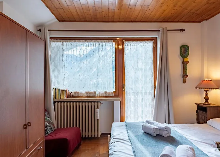 Dolonne - Happy Apartment Courmayeur